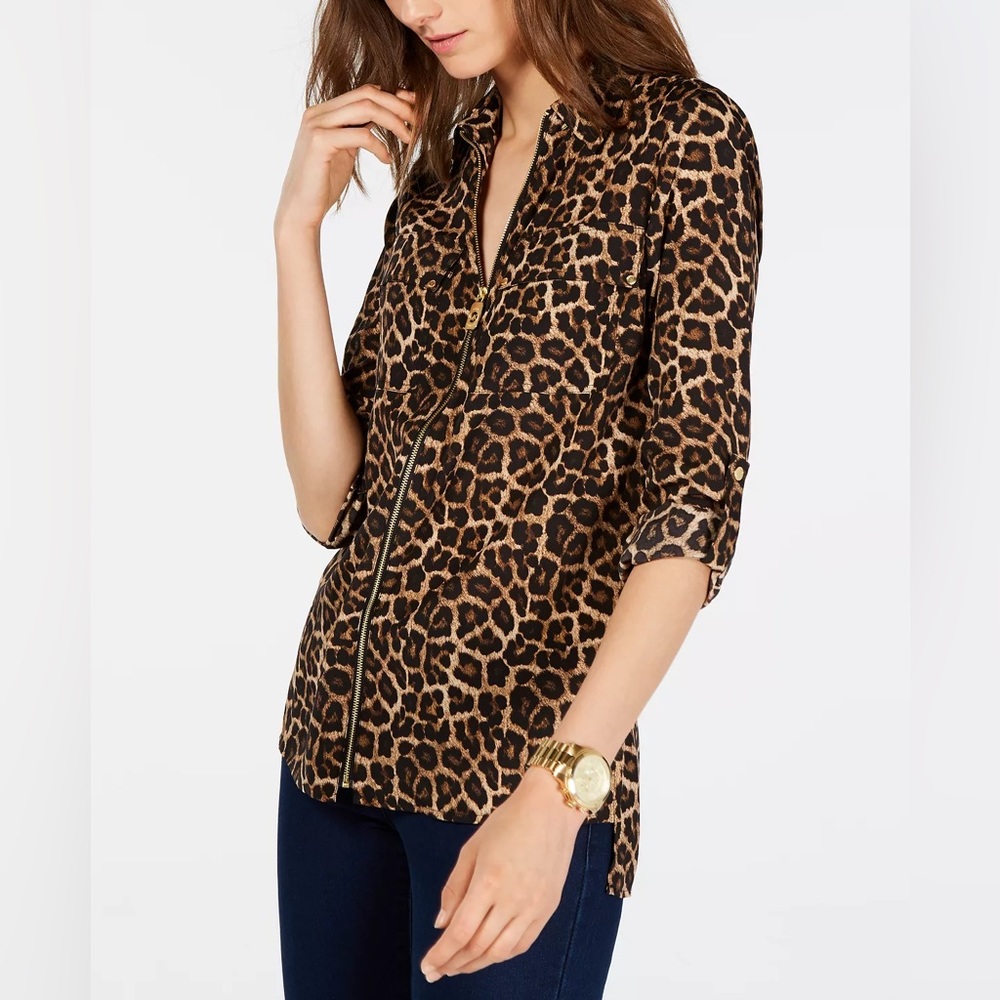 Women's Leopard-Print Top